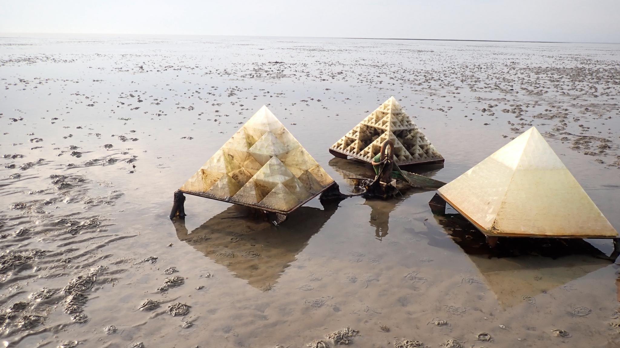 Pyramid-shaped artificial structures in shallow water