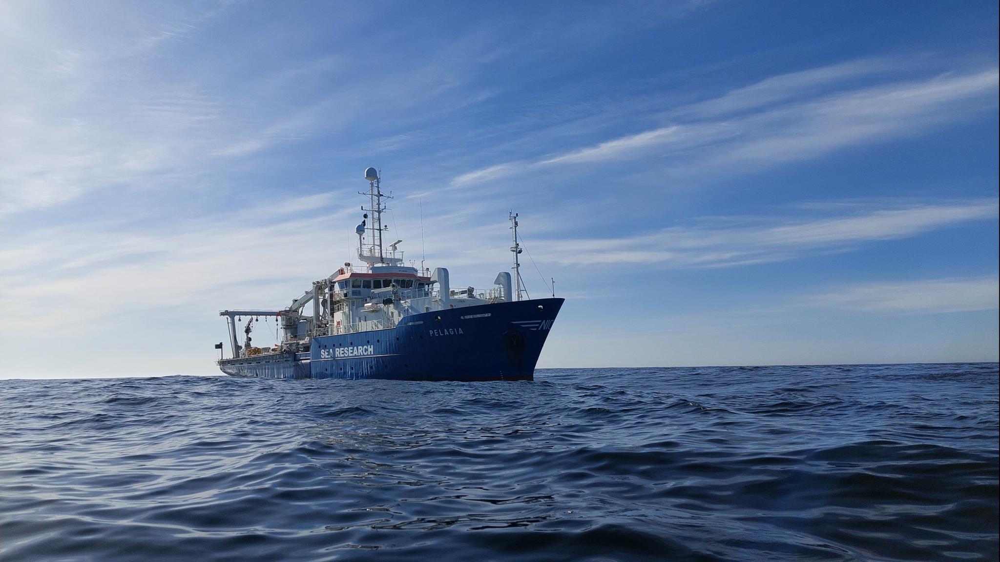 RV Pelagia on the North Sea