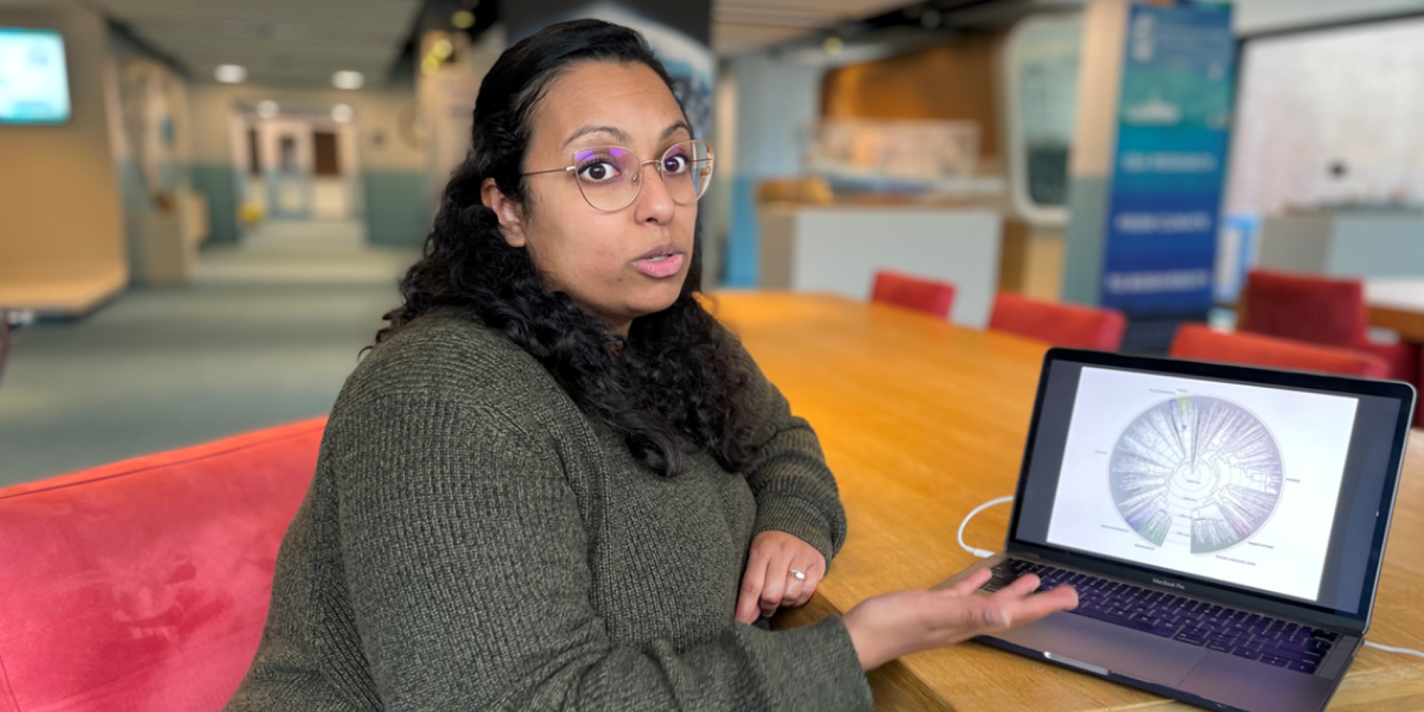 Tara Mahendrarajah explaining how a dated phylogenetic tree helps determine the timing of major events in cellular evolution