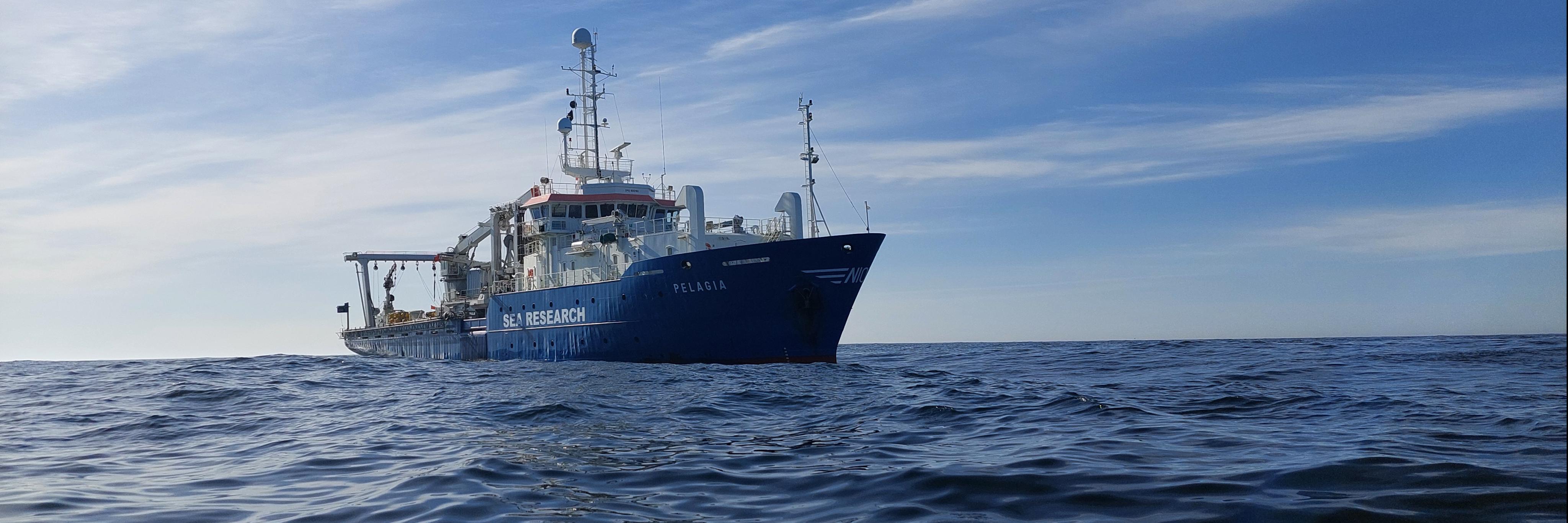 RV Pelagia on the North Sea